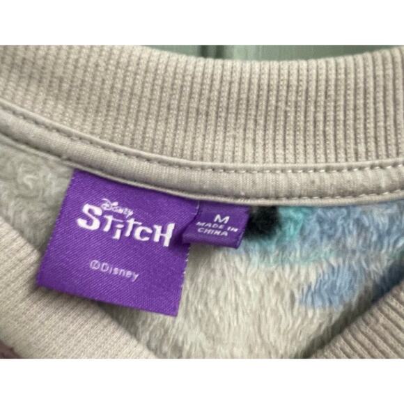 Disney Stitch Fleece 2 Piece Short Pajama Lounge Set Size Medium AOP Casual - Picture 2 of 3